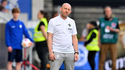 Bedient: Darmstadt-Trainer Torsten Lieberknecht