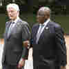 Bill Clinton and other leaders join Rwandans in marking 30 years since their genocide