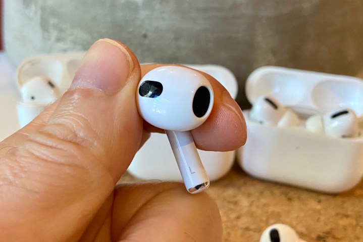 Apple AirPods 3.