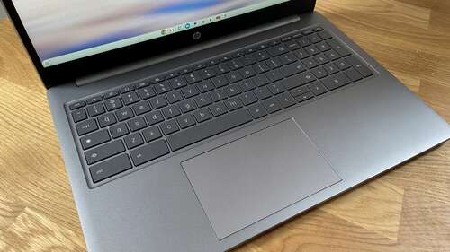 a close-up of the keyboard and touchpad on the hp chromebook 15.6-inch