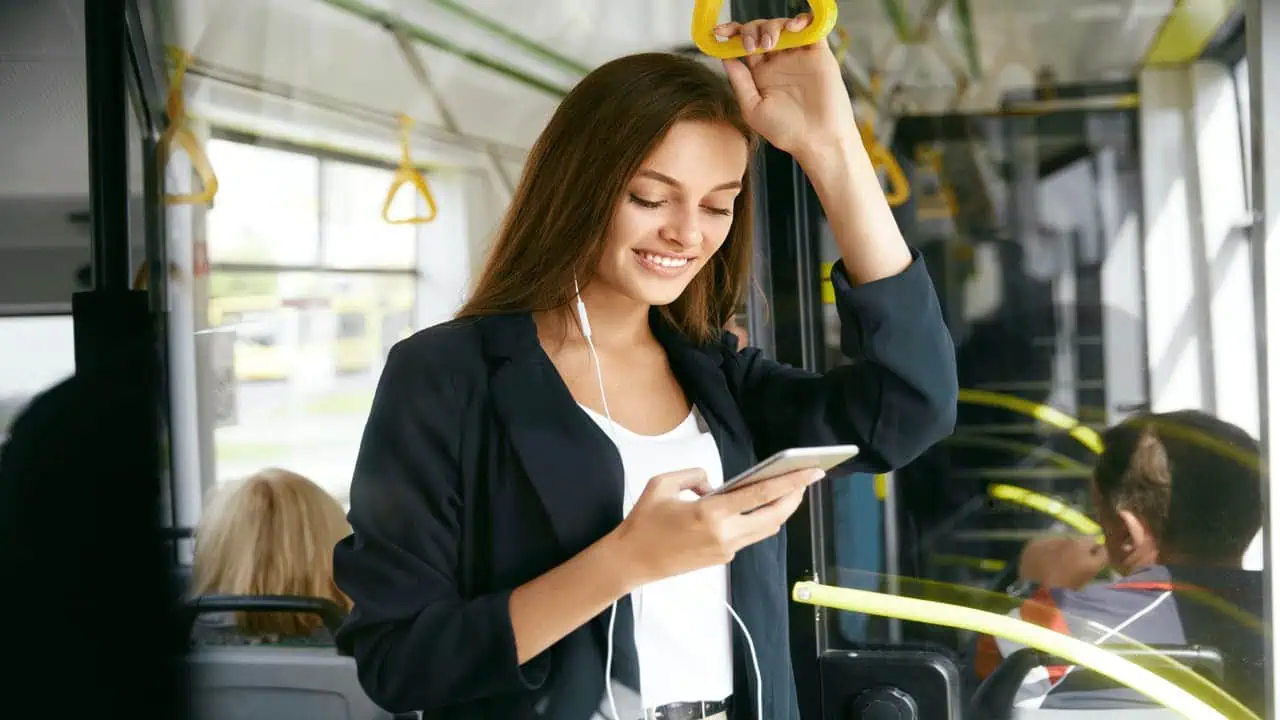 woman-on-bus-on-phone