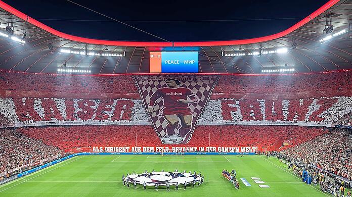 Beeindruckende Choreographie der Bayern-Fans vor dem Spiel gegen Real Madrid.