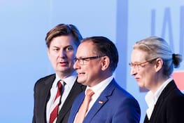 Maximilian Krah(l-r),  Kandidat der AfD für den Spitzenplatz bei der Europawahl, Tino Chrupalla, AfD-Bundesvorsitzender und Fraktionsvorsitzender der AfD, und Alice Weidel.