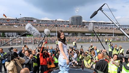 Sängerin Lena Meyer-Landrut nach der Rückkehr von ihrem ESC-Sieg in Oslo.