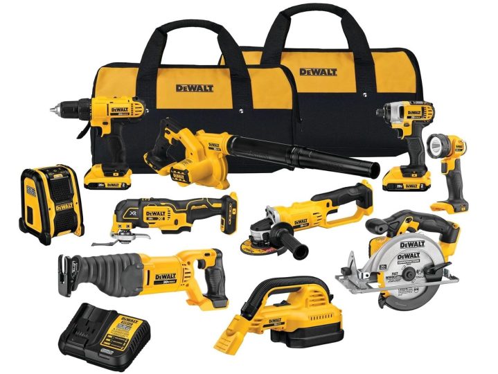 Everything available in the 10-tool DeWalt 20V MAX kit.