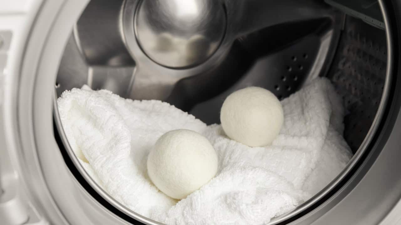 Using wool dryer balls for more soft clothes