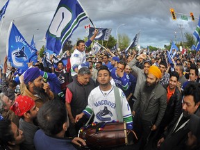 Canucks vs. predators nhl playoffs