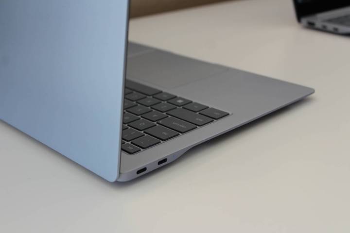 The back of the Galaxy Book4 Edge, showing the side profile.
