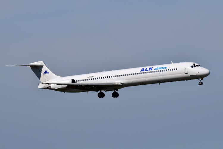 ALK Airlines Макдоннелл Дуглас MD-82