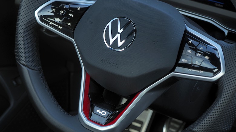 Steering wheel detail