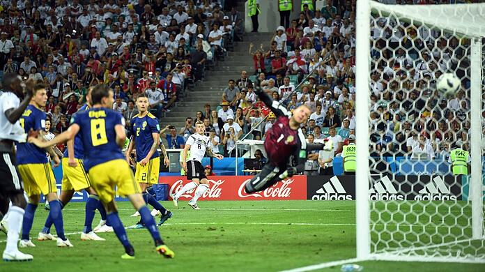 WM 2018: Toni Kroos und sein magischer Freistoß gegen Schweden.