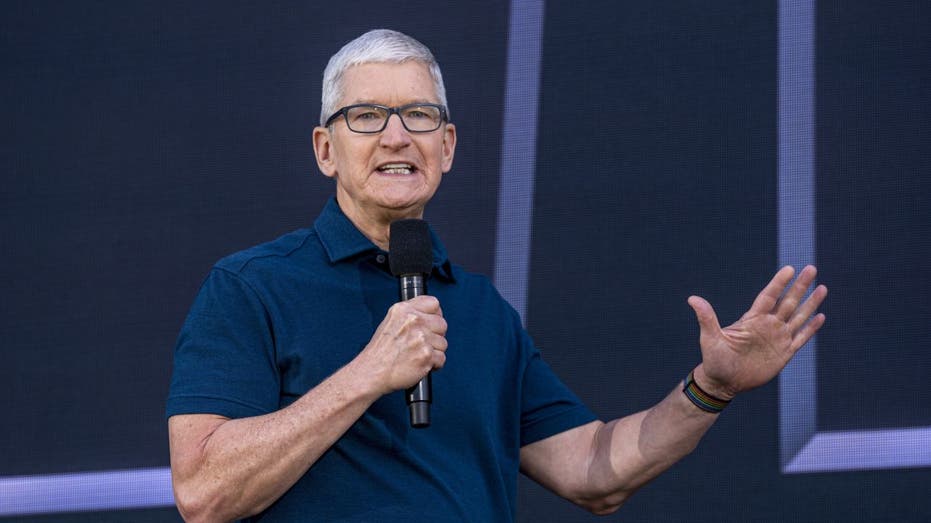 Apple CEO Tim Cook