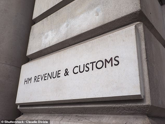 Missing payment: HMRC confirmed some customers had not received their child benefit payment