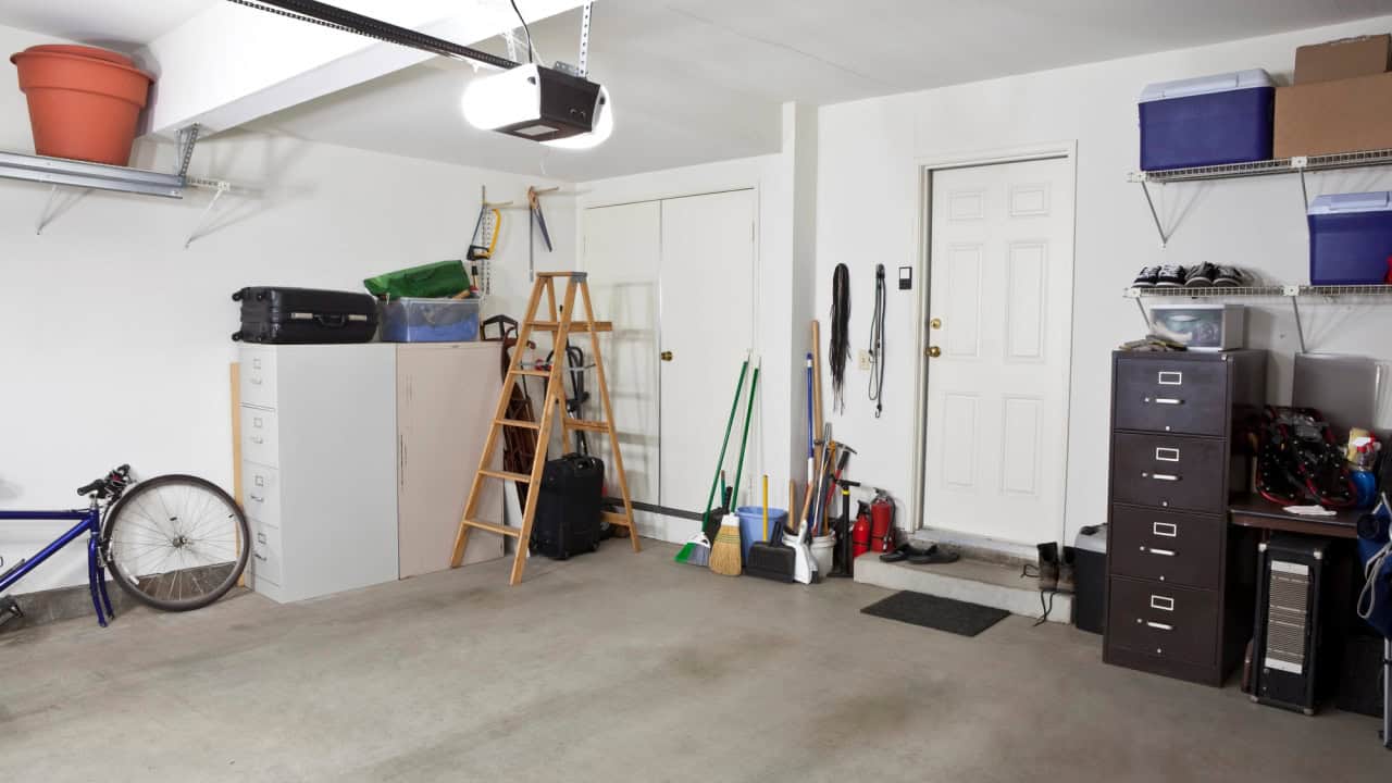 Clean Garage 