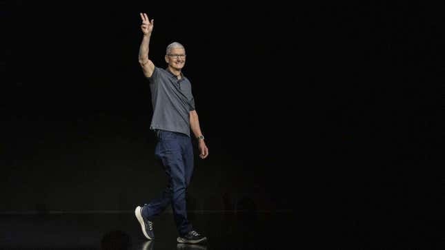 a photo of tim cook