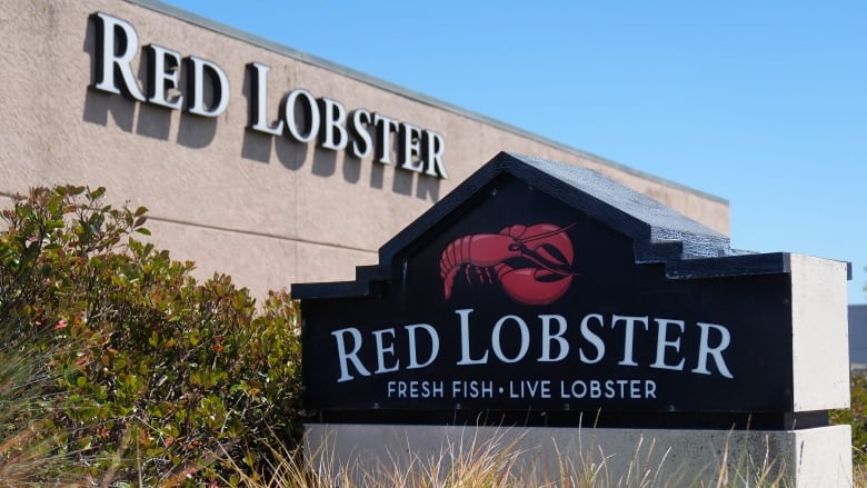  Signs for a Red Lobster restaurant are shown in San Bruno, Calif.